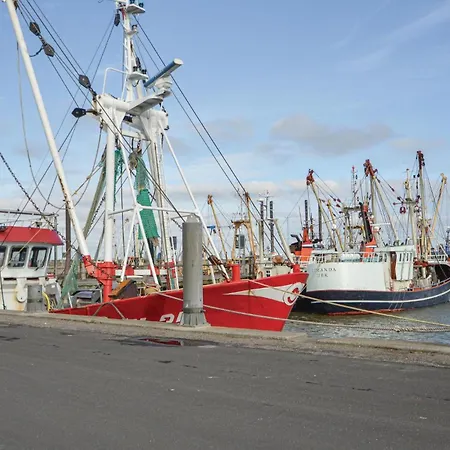 Romo Lxx בית נופש *